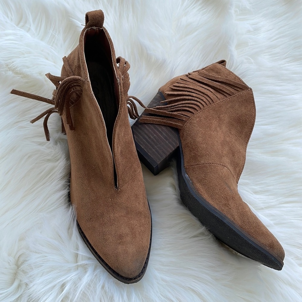 Coconuts By Matisse Booties - image 1